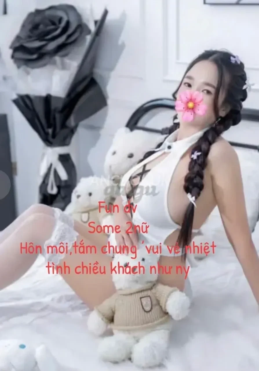 Hồng Nhung