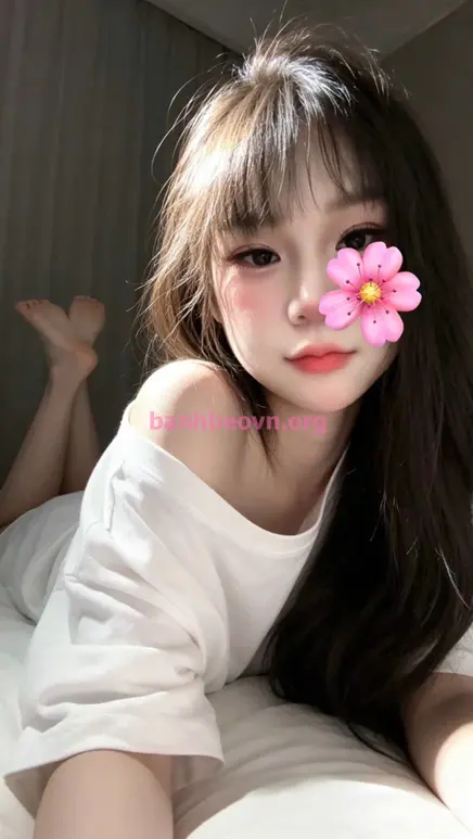Bé Tuệ Nhi