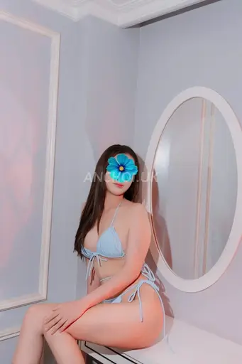 Bé Moon photo 16