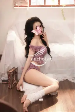 Linh Xinh photo 2