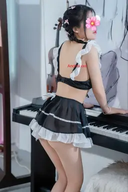 Bé Thu photo 5
