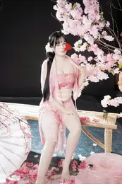 Minh Thư photo 1
