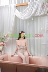 Gia Hân photo 1