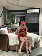 Thư Kỳ activity photo 5